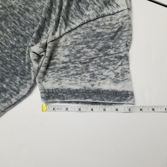 DISNEY PARK Authentic Mickey Mouse T-shirt - Picture 8 of 10